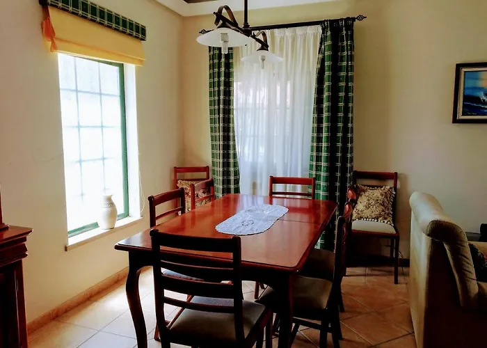Tripgeo Pinhal Da Aroeira Villa
